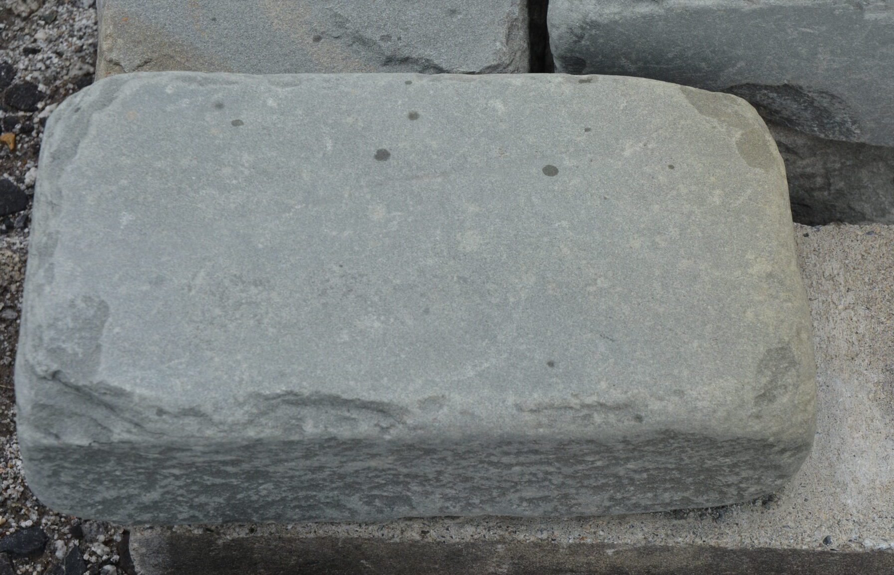 Tumbled Bluestone Cobblestones - Image 2