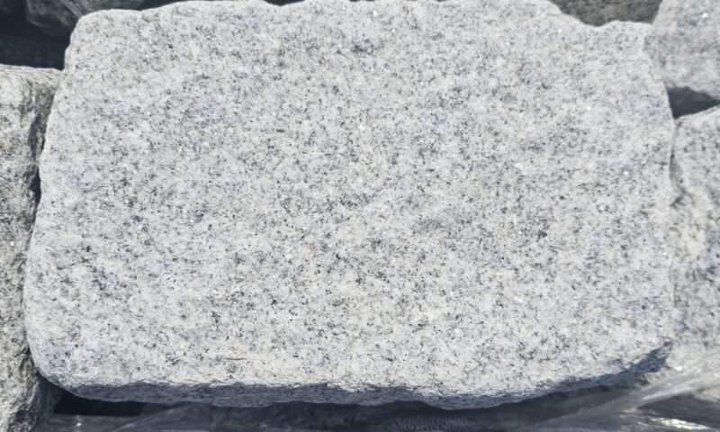 Jumbo Cobble Stones 4x7x10