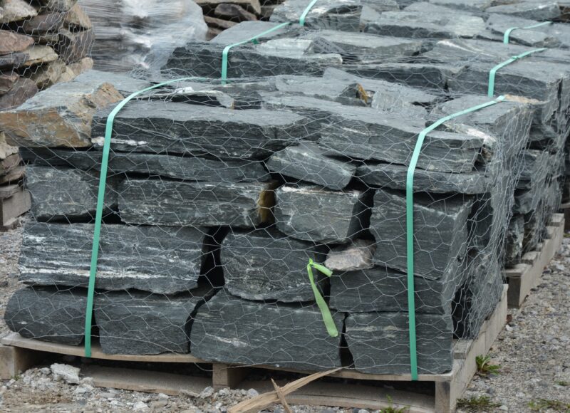 Green Mountain Split Wall