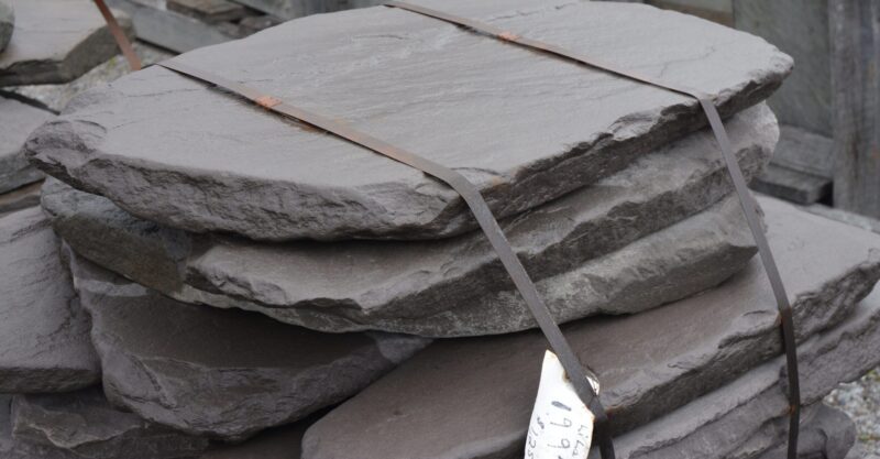 Tumbled Lilac Bluestone XL Garden Path