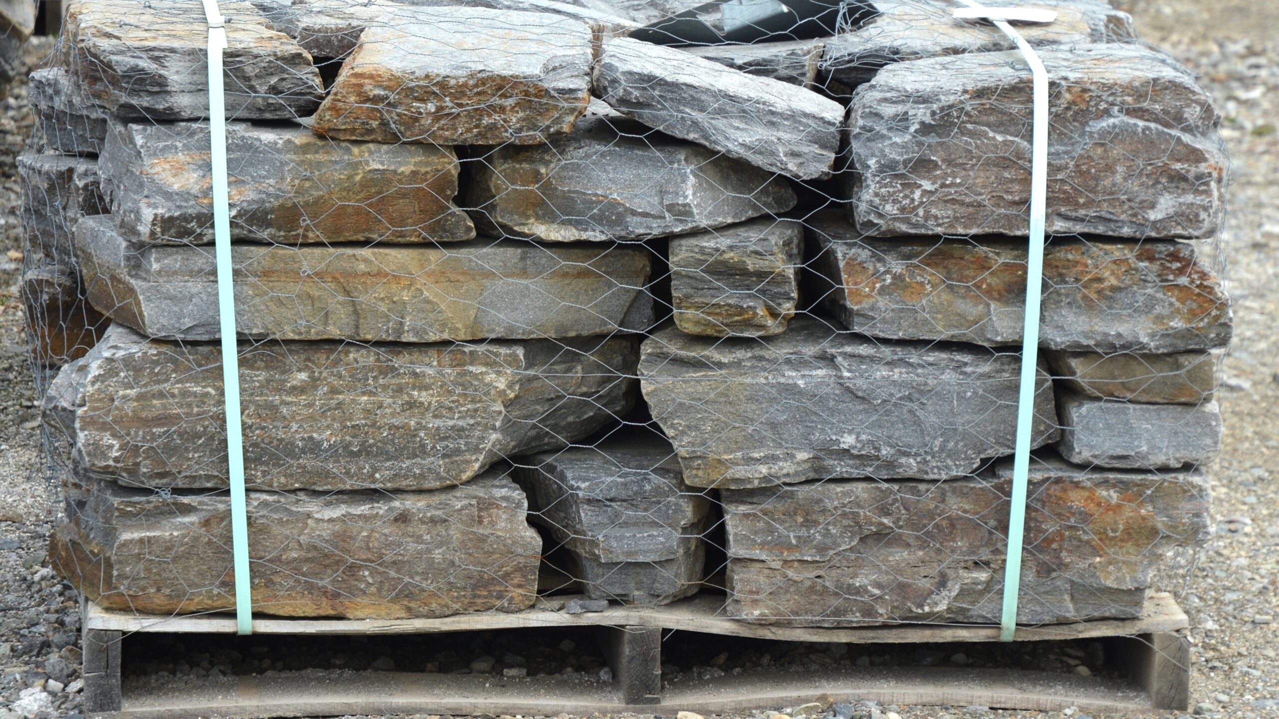 VT Weathered Wallstone Single Wall - Image 10
