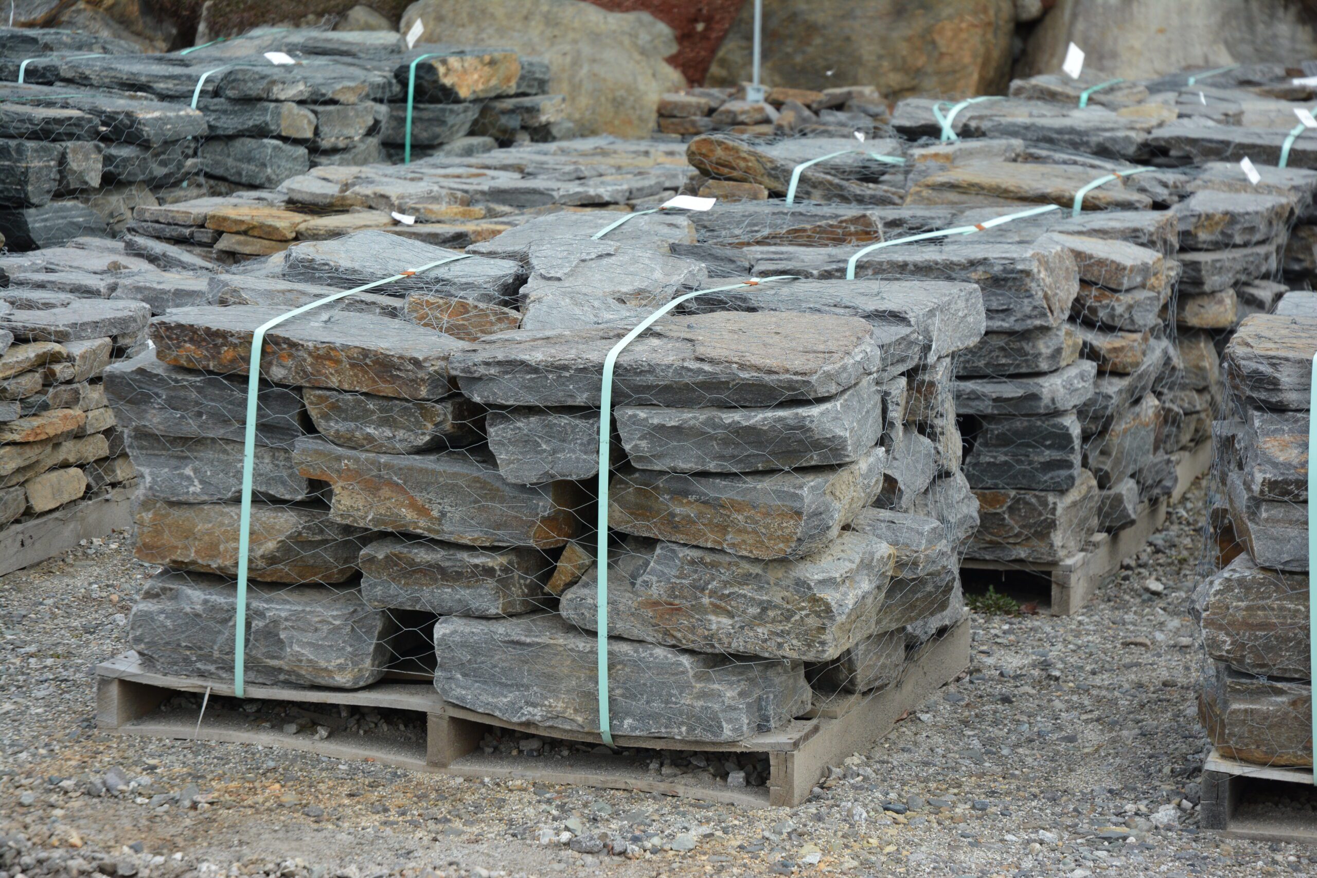VT Weathered Wallstone Single Wall - Image 7